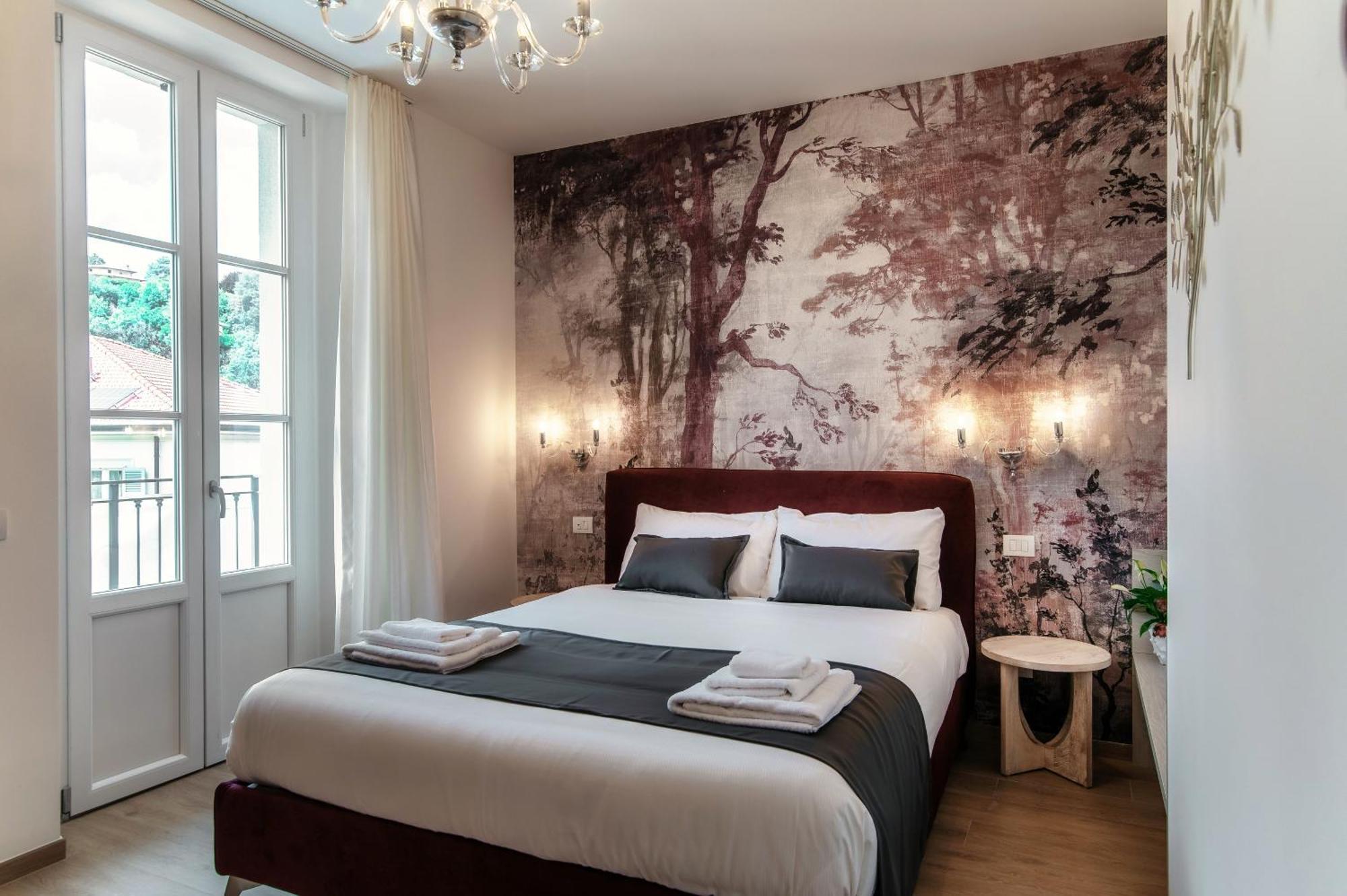 Hotel Ristorante La Vignetta เชอร์นอบบิโอ ภายนอก รูปภาพ